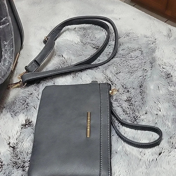 New!  Classy gray‎ handbag - Picture 6 of 7